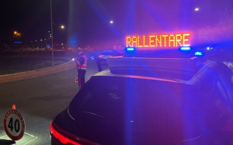 Unarma visita i reparti dei Carabinieri a Massa Marittima