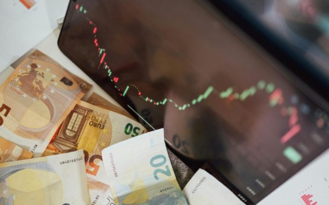 Confcommercio critica il progetto di area pedonale a Senzuno