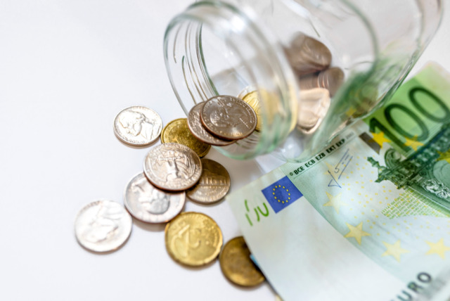 Massa Marittima, aumenti Tari e scontro sui crediti non riscossi
