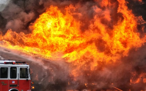 Manciano: ordinanza contro il rischio incendi, obbligo di pulizia aree private