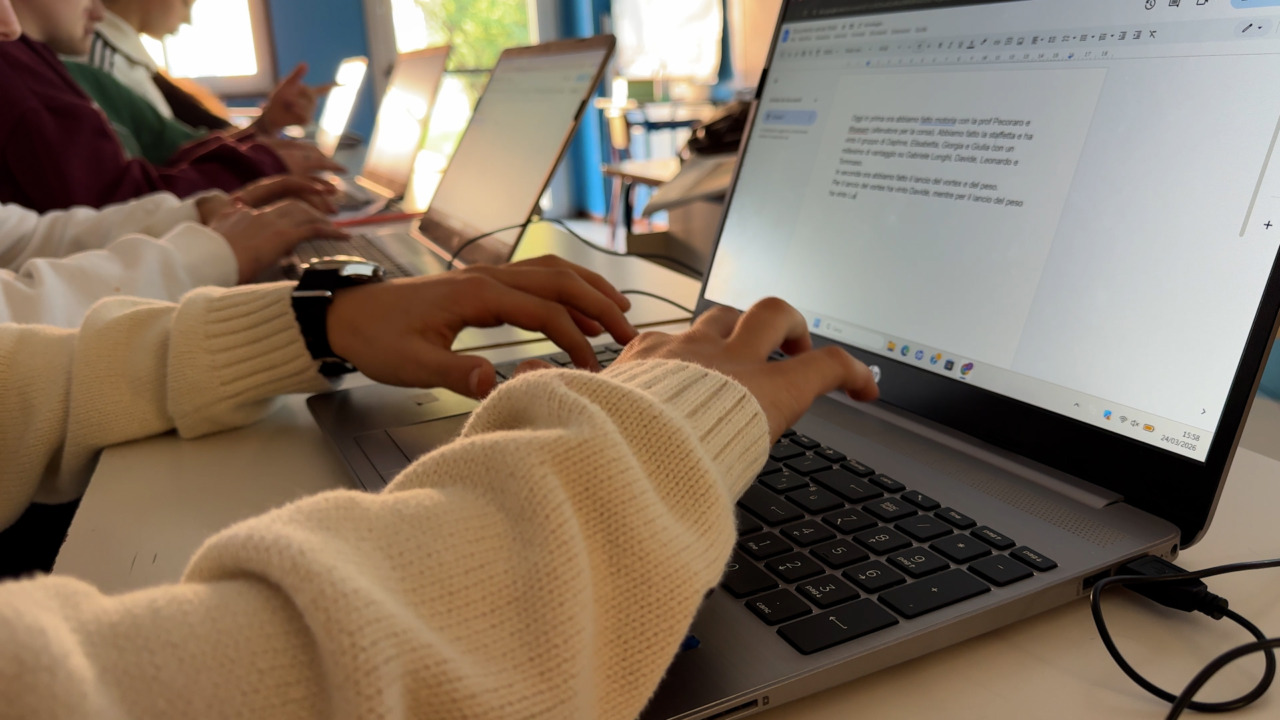Mensa scolastica, proteste per l’avvio posticipato