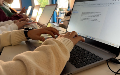 Mensa scolastica, proteste per l’avvio posticipato